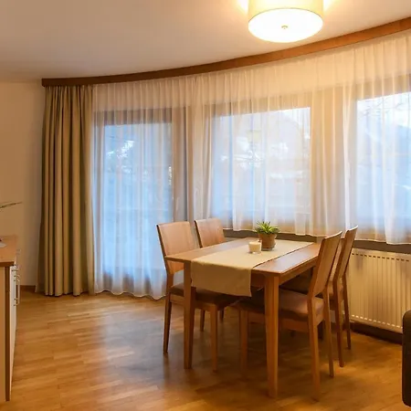 Haus Monika * Bartholomaeberg